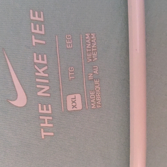 Light Blue/Mint Nike Shirt - Picture 3 of 3